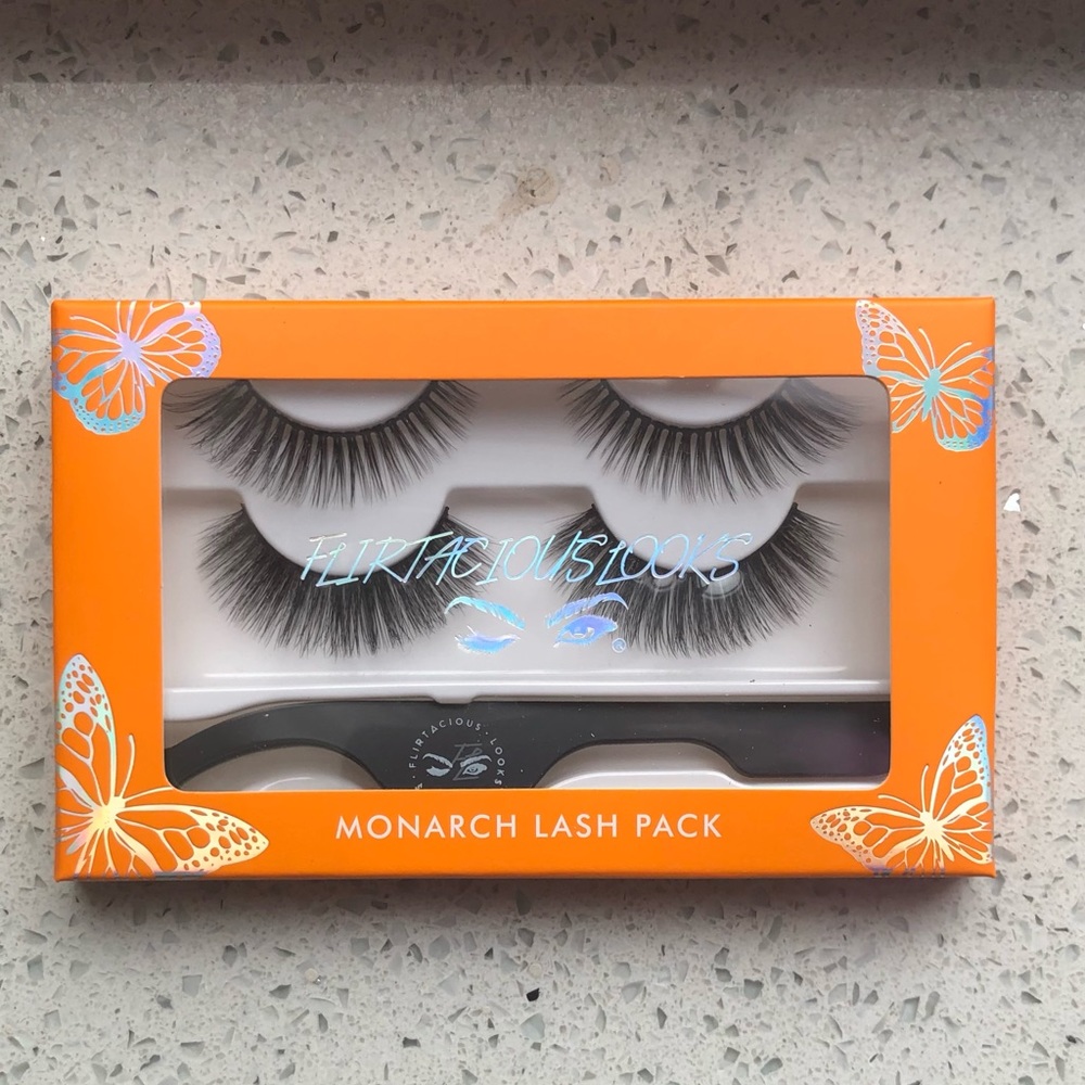 Flirtatious Looks Cosmetics Monarch Lash Pack NIB
